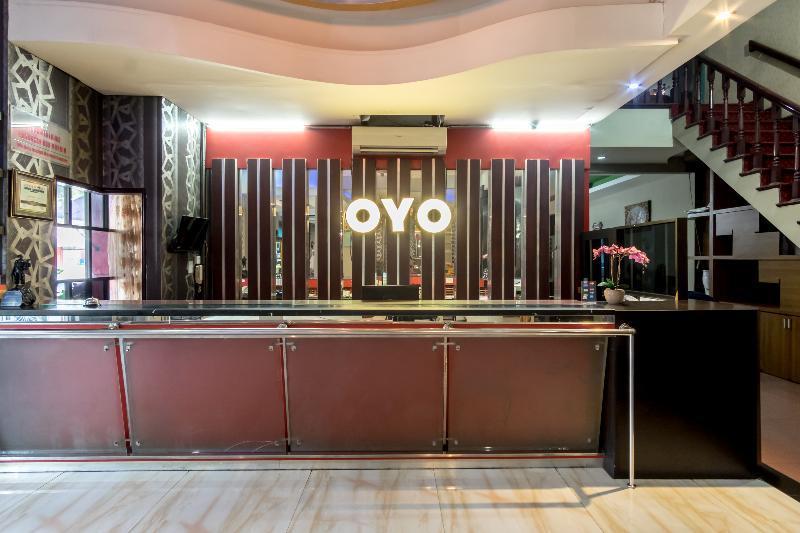 Oyo 711 Salam Residence Syariah Medan Kültér fotó